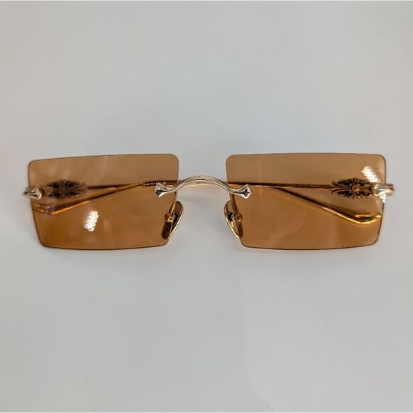 Stylish Gold Sunglasses - Picture 1 of 6